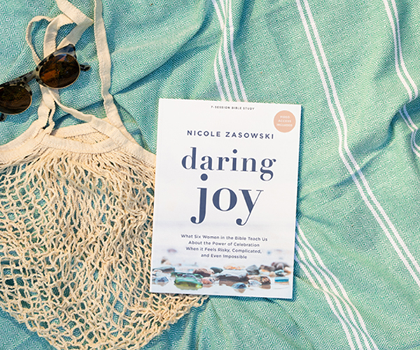 Daring Joy Bible study book by Nicole Zasowski