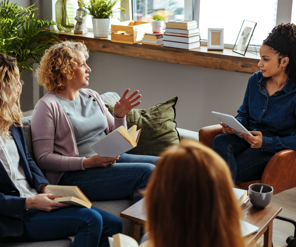 Connecting Your Small Group Across Generations - Lifeway Women